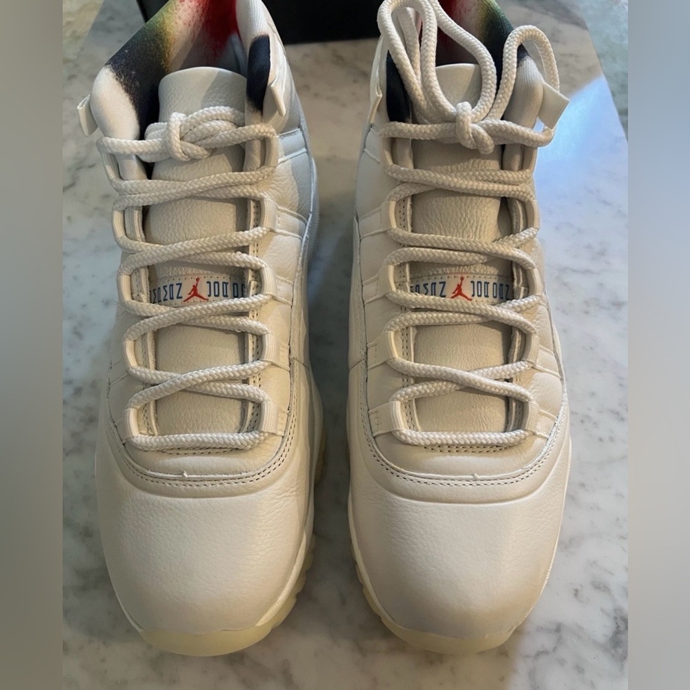 Jordan 11 “285 city pack” size 11.5 
DS 
OG Box
🔥 - Picture 5 of 7